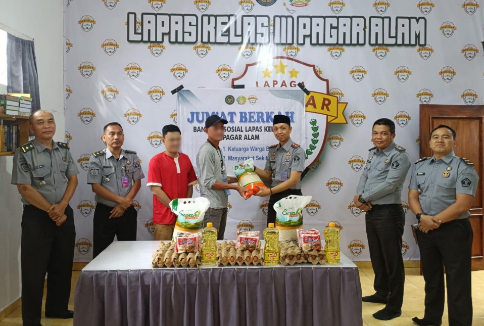 Lapas Pagar Alam Peduli,  Salurkan Bansos Kepada Keluarga WBP