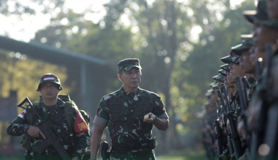 Jaga Kedaulatan NKRI, Pangdam Hasanudin Berangkatkan Satgas Yonif 726/Tml Operasi Pamtas RI PNG