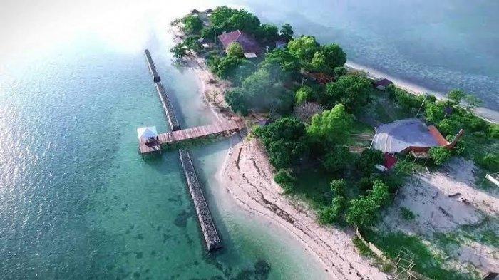 Ini Dia 5 Rekomendasi Pantai Wisata Di Sulawesi Barat Dengan Keindahan Yang Keren Abis!