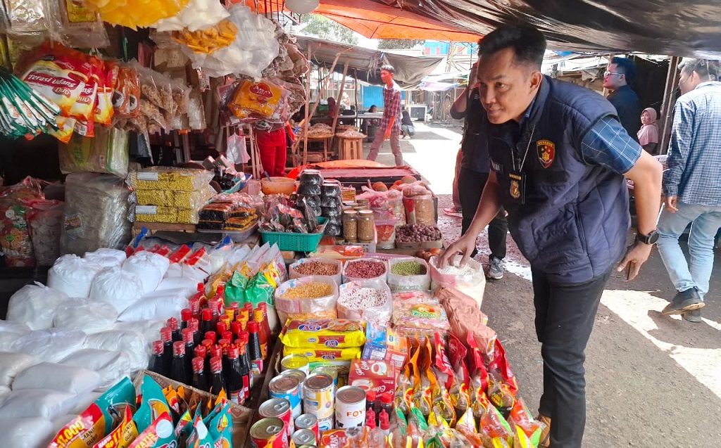 Satreskrim Sidak Beras di Pasar Pagar Alam, IPTU Irawan AC : Ada Pedagang Nakal Laporkan