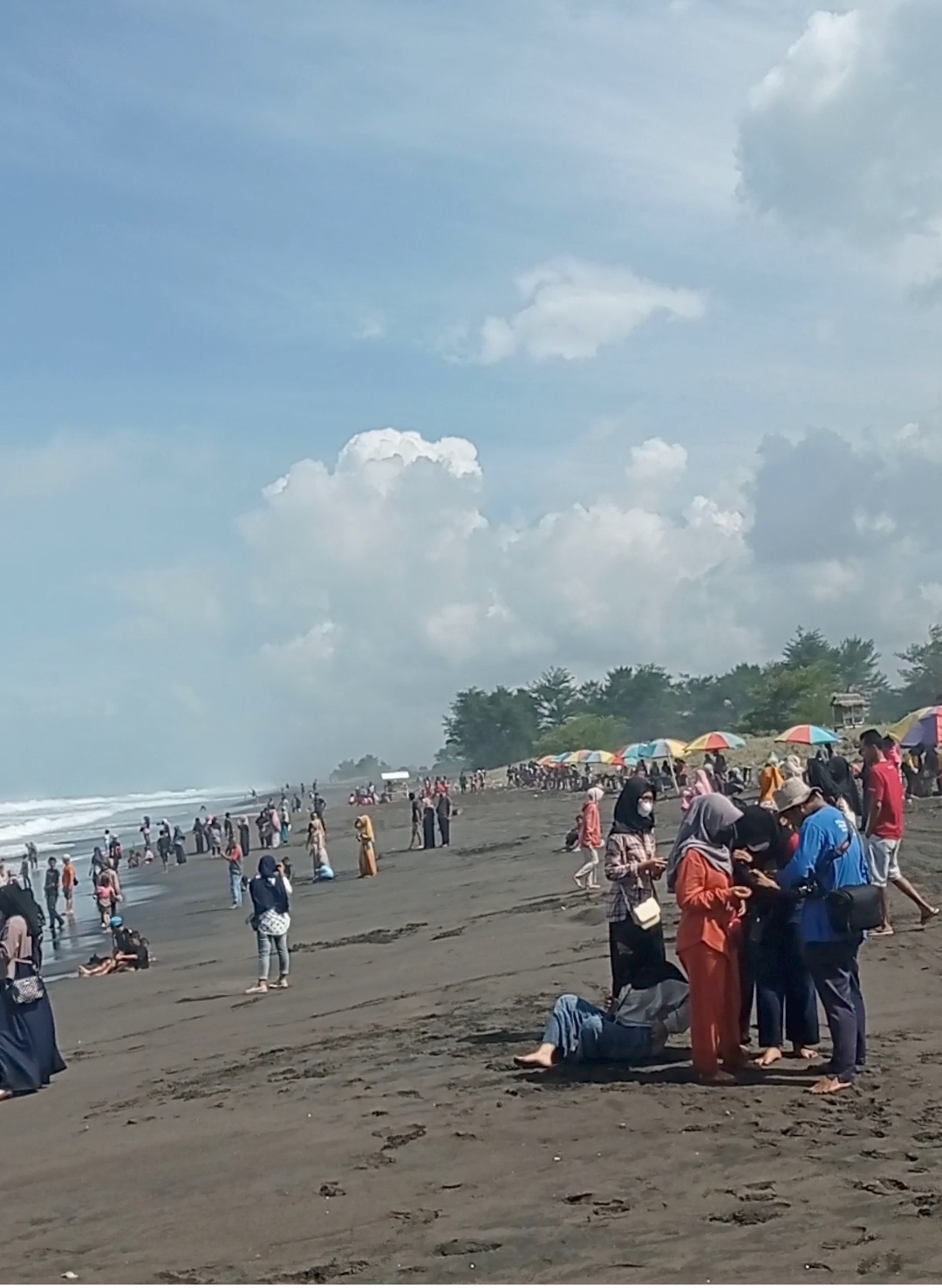 Pantai Mliwis Kebumen Adalah, Surga Tersembunyi di Jantung Jawa Tengah