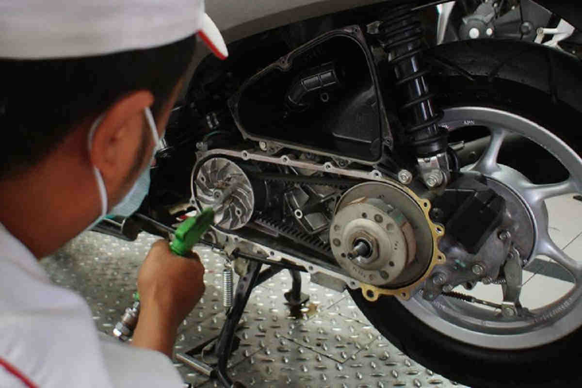 Terapkan 5 Tips Perawatan Sederhana Ini, Dijamin Performa Motor Matic Optimal