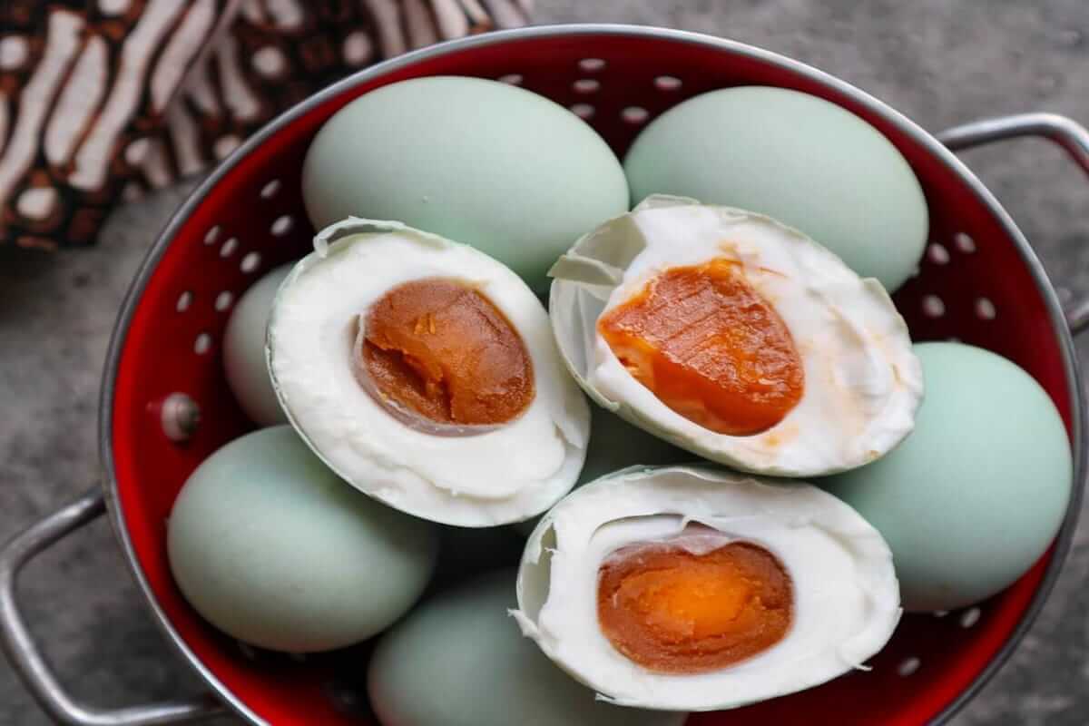 Kaya Akan Protein! Inilah 5 Manfaat Telur Asin yang Baik untuk Jaga Kesehatan 