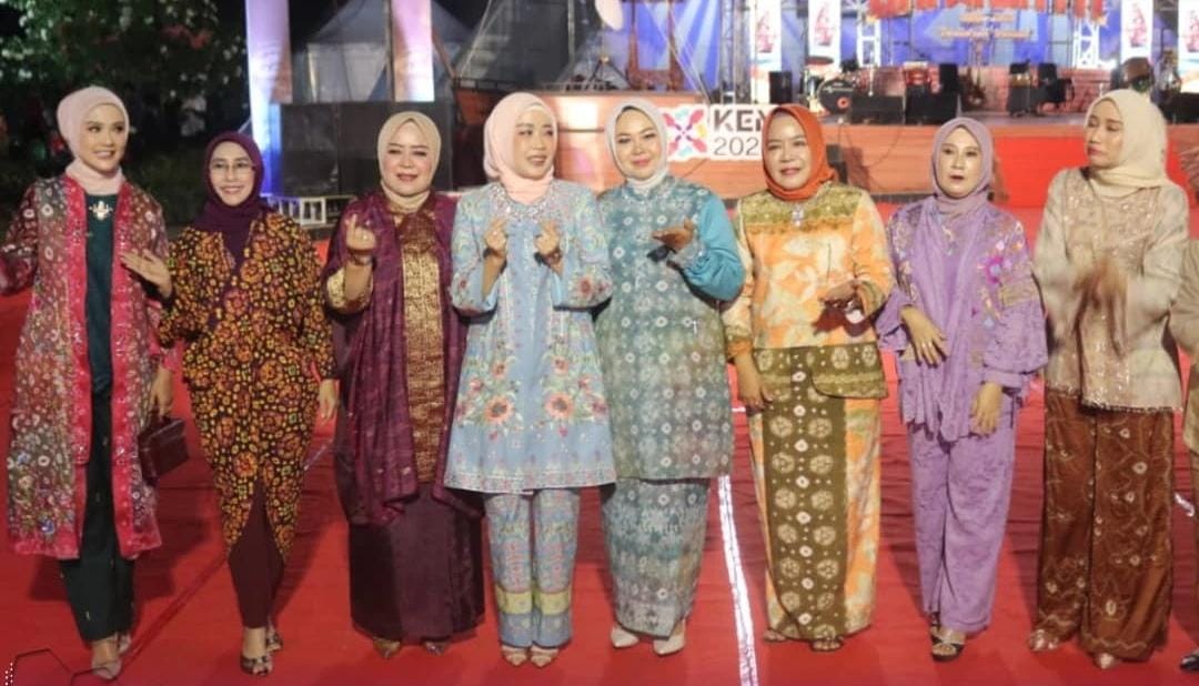 Ketua TP PKK Hadiri Festival Sriwijaya ke-XXXIII