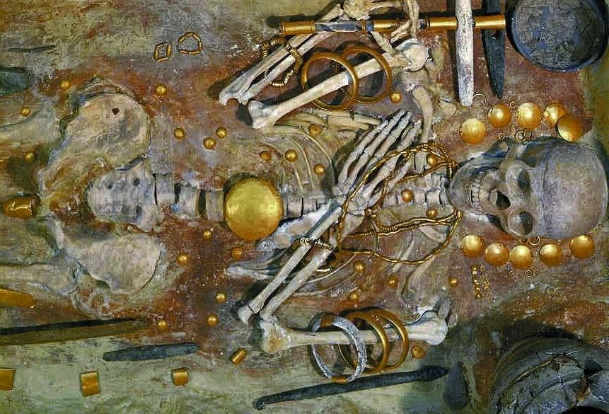 Bongkahan Emas Terbesar di Dunia dan Bersejarah, Ini 7 Penemuan Harta Karun Bernilai Fantastik