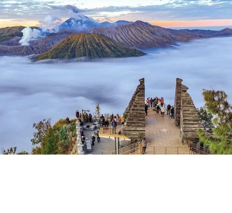 Berminat Menaklukkan Bromo? 5 Mitos dan Fakta Kemistikkan Gunung Bromo Ini Wajib Kamu Katahui