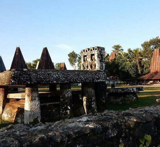 Warisan Dunia Peninggalan Kuno, Inilah Daftar Desa Wisata Megalitikum Indonesia Paling Kece