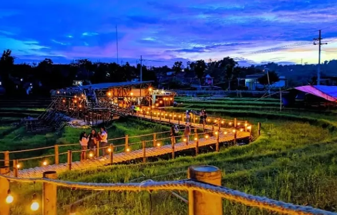 Bingung Cari Tempat Nongkrong di Kediri? 5 Tempat ini Cocok Banget Buat Kamu 