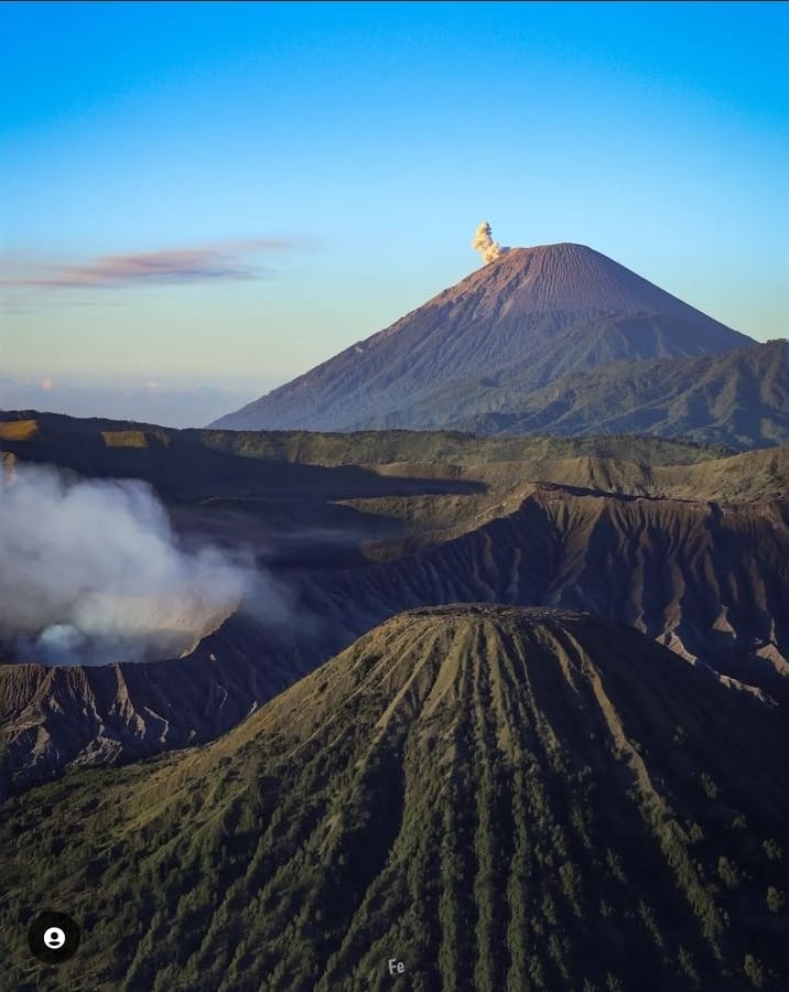 Gunung dengan Air Panas yang Menyegarkan, Keajaiban Alam Indonesia