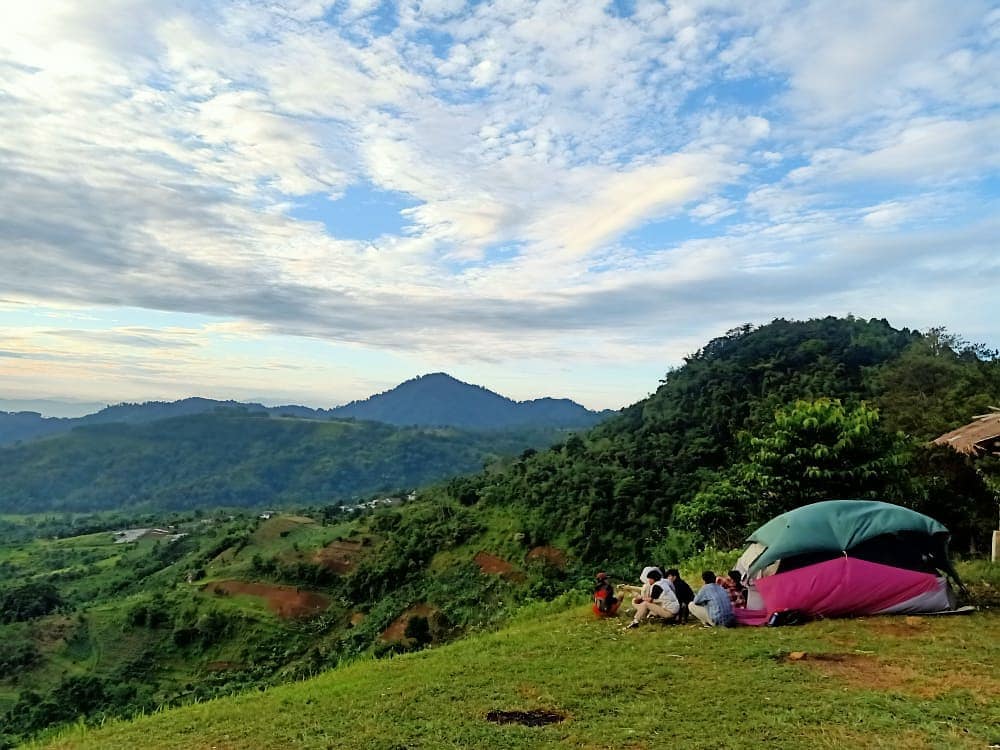 Catat! Inilah 6 Alternatif Menarik untuk Menikmati Wisata Gunung di Cianjur Selain Gunung Padang