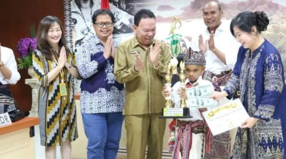 Bikin Bangga se-Indonesia, Nono Juara 1 Lomba Matematika Tingkat Dunia