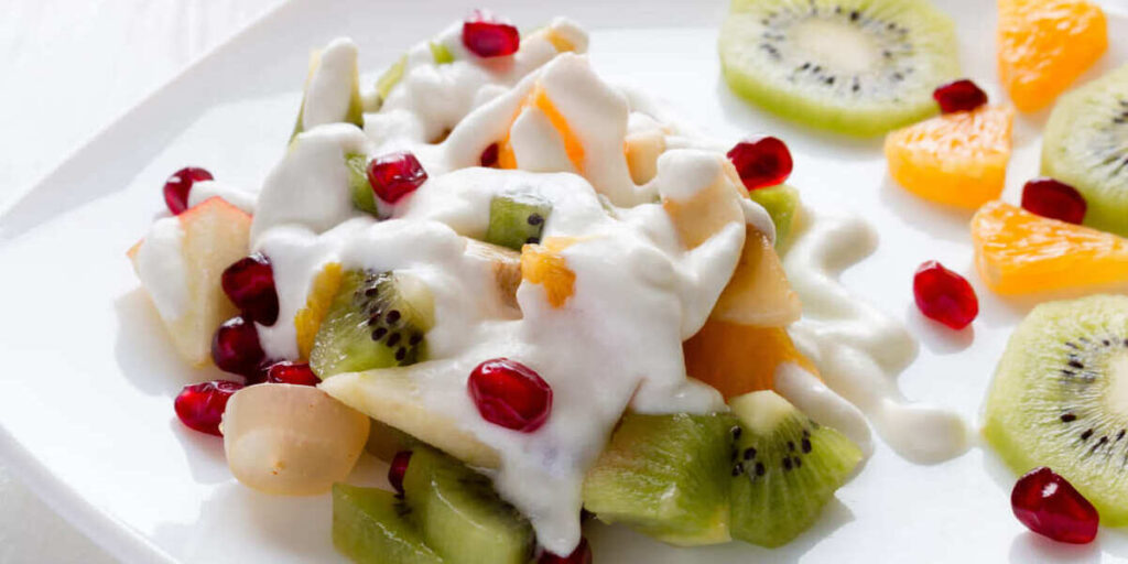 Inilah 3 Manfaat Salad Buah yang Baik untuk Ibu Hamil