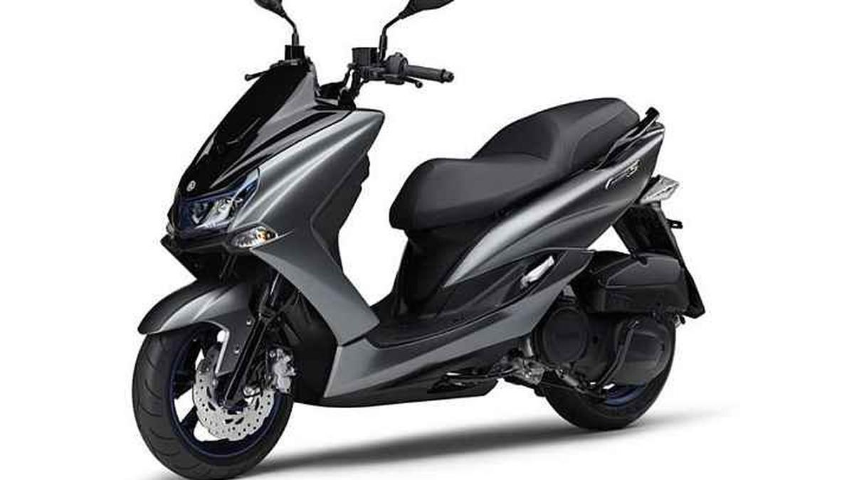 Yamaha SMax 160: Skutik Maxi Terbaru yang Memikat Hati Pengendara