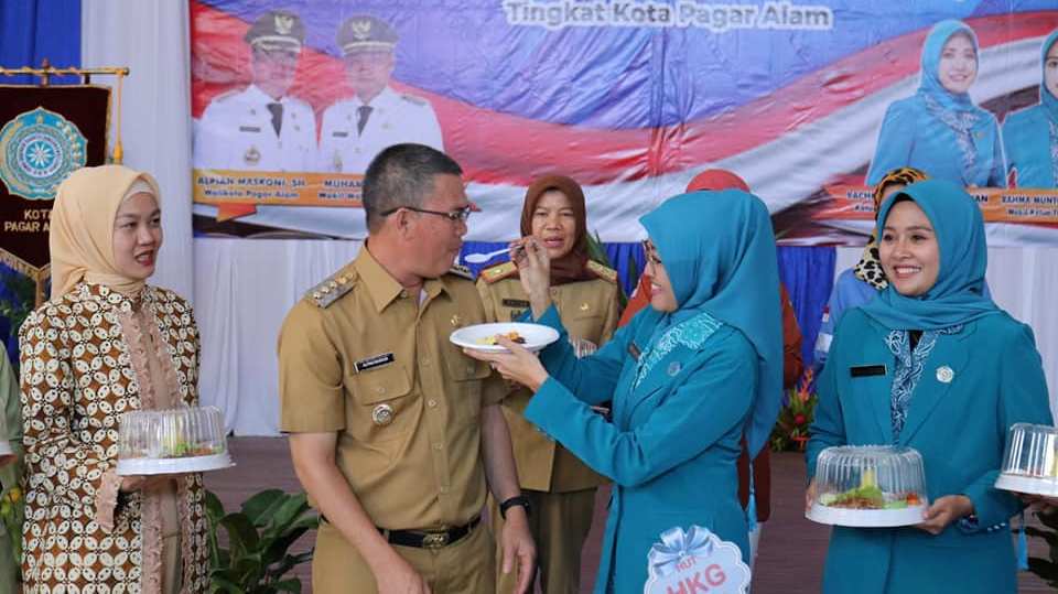 Tingkatkan Taraf Hidup dan Perekonomian Keluarga