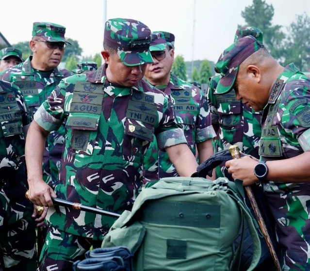 Panglima TNI Cek Kesiapan Satgas Misi Kemanusiaan, Pertolongan Korban di Gaza