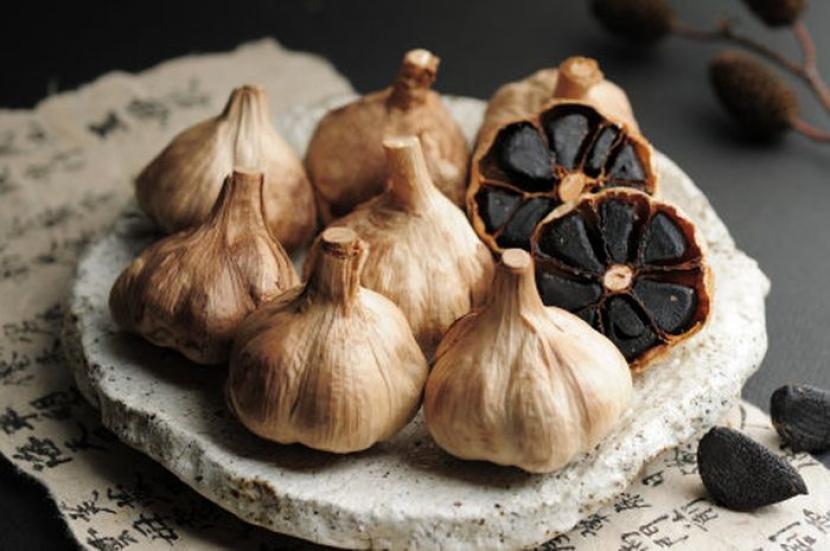Selain Cegah Kanker, Ternyata Bawang Hitam (Black Garlic) Punya Banyak Manfaat Lain, Yuk Simak Disini 