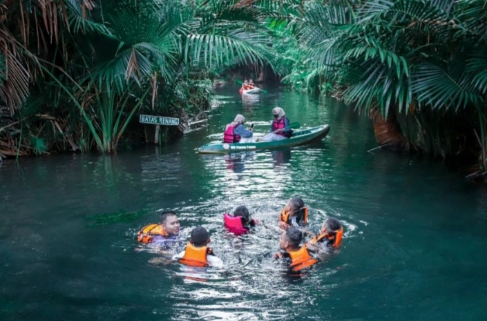 Begini Keseruan Liburan Alam Liar di Sungai Silowo Tuban, Berasa Amazonnya di Indonesia