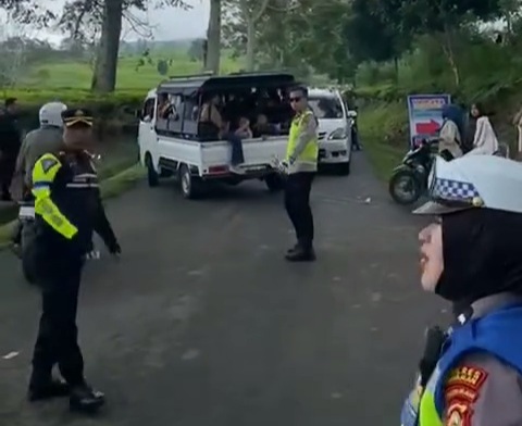 Arus Lalin Menuju Gunung Dempo Padat Merayap, Satlantas Lakukan Tindakan Ini