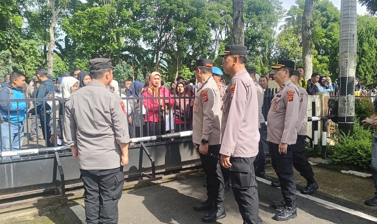 Gelar Simulasi Pengamanan Mako, AKBP Januar KS Persada : Jaga Stabilitas Keamanan Mapolres