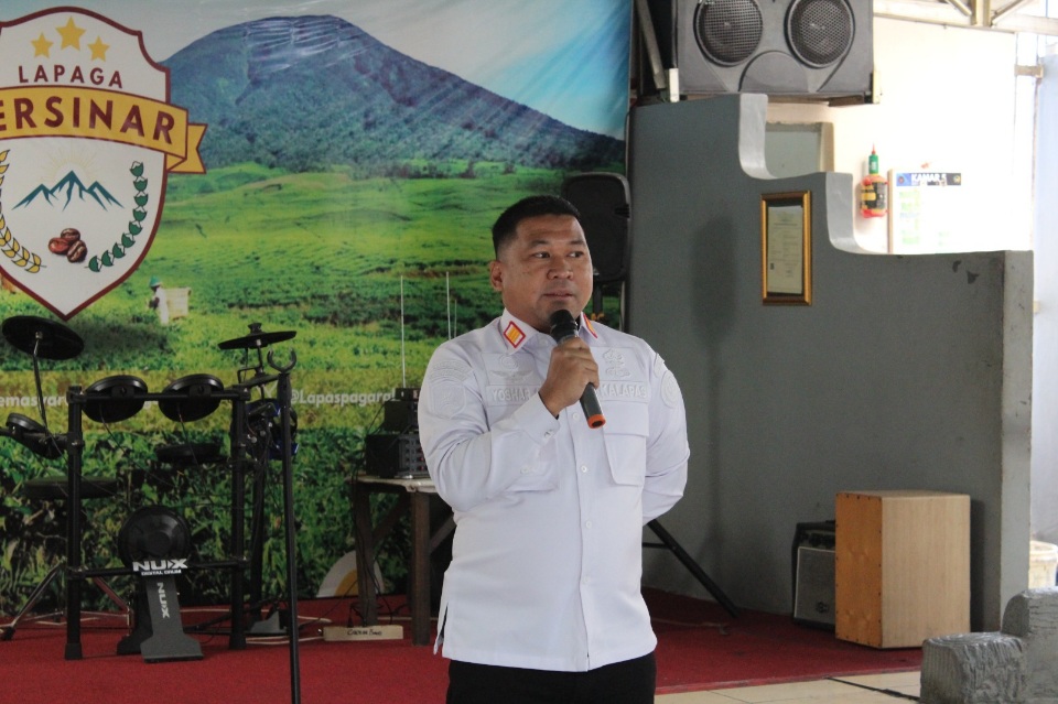 Pimpin Apel Pagi di Lapas, Yoshar :  Jaga Disiplin dan Ketertiban Dilngkungan Kerja