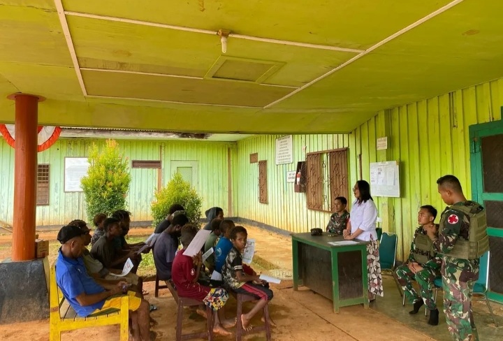 Cegah Peredaran Narkoba dan Miras, Satgas Yonif 144/JY Sosialisasi di Perbatasan