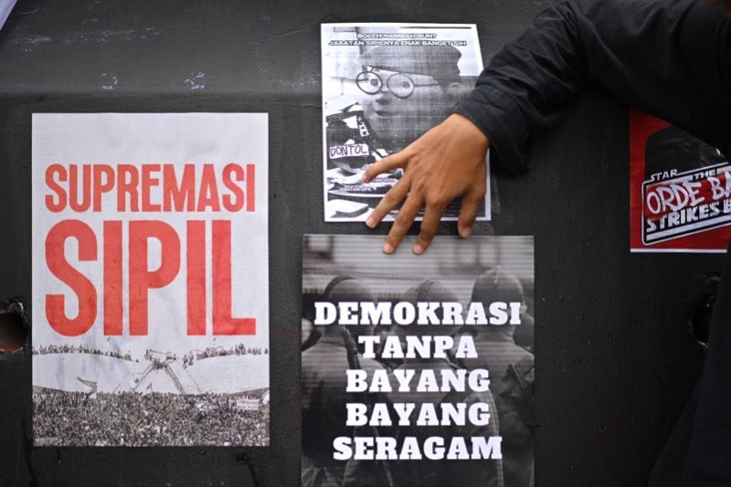 UU Kontroversial: Militer Kini Bisa Duduki Jabatan Sipil, Demokrasi Indonesia Terancam?