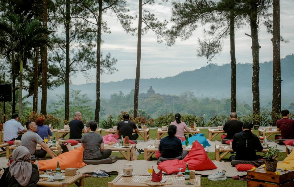 Hari Terakhir, 22 Delegasi Negara Anggota ASEAN Nikmati Keindahan Borobudur