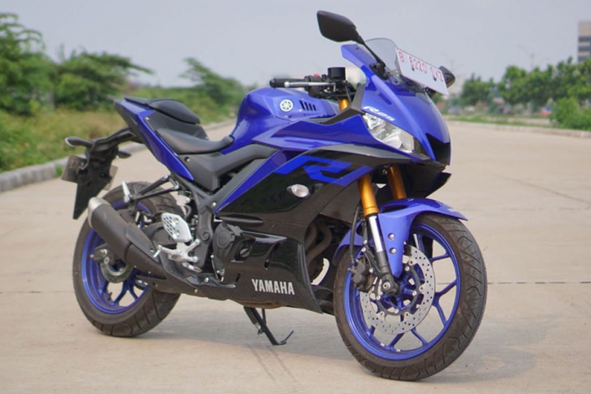 Mengintip Keunggulan Yamaha R25 4 Silinder yang Menggiurkan