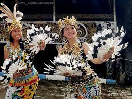 Mengungkap Filosofi di Balik Tradisi, Kecantikan dan Makna di Setiap Suku Asli Indonesia