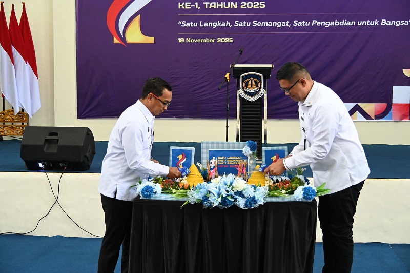 Imigrasi Palembang Diganjar Penghargaan Momen Hari Bakti Perdana Kemenimipas