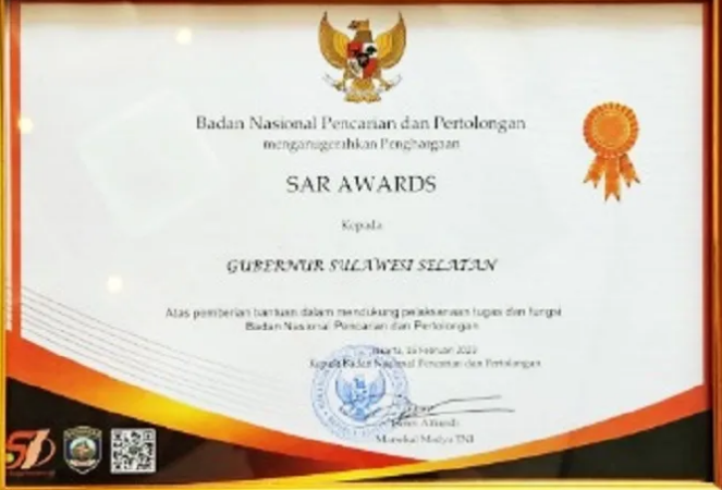 Gubernur Sulsel Raih Penghargaan SAR Awards dari Basarnas