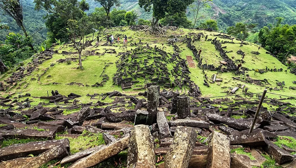 Penemuan Menakjubkan! Reaktor Alam Kuno di Situs Gunung Padang, Bukti Kecanggihan Teknologi Zaman Purba