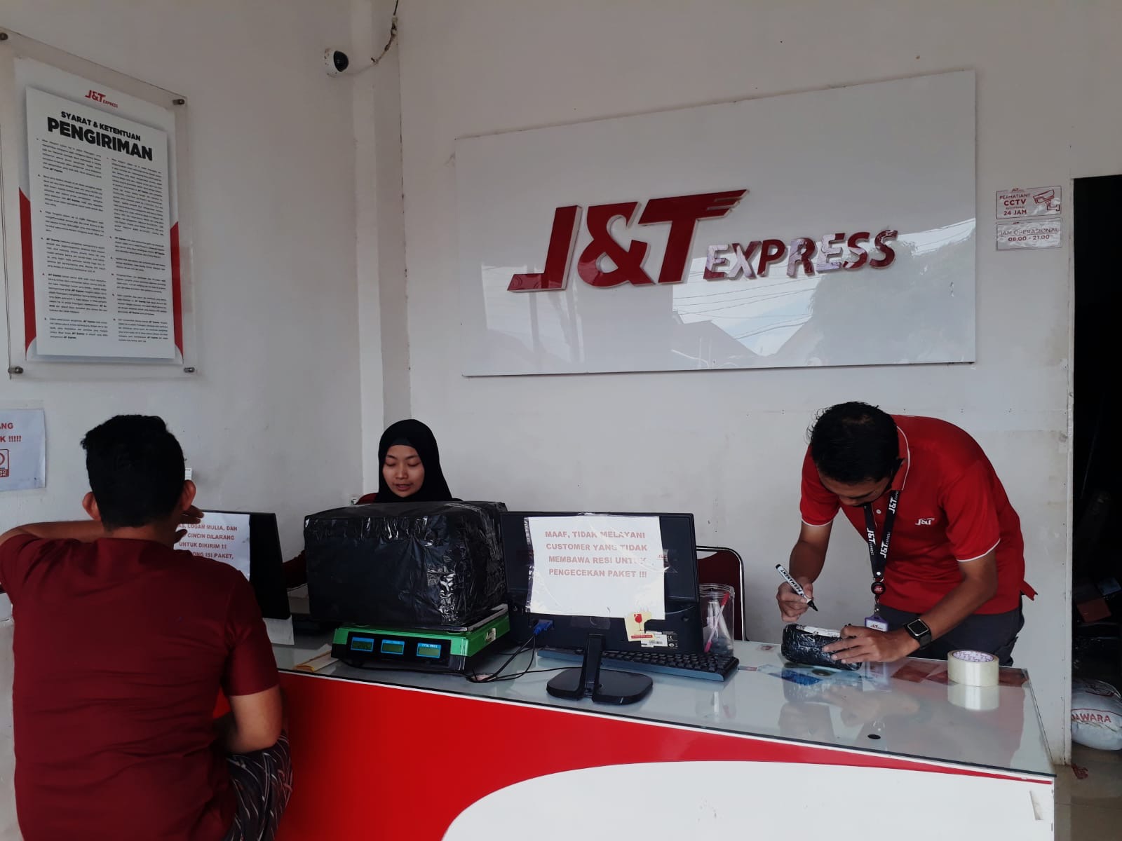 Tetap Jadi Jasa Pengiriman Terpercaya