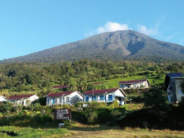 Lakukan Peremajaan, Selama Ramadhan Jalur Pendakian Gunung Dempo Ditutup