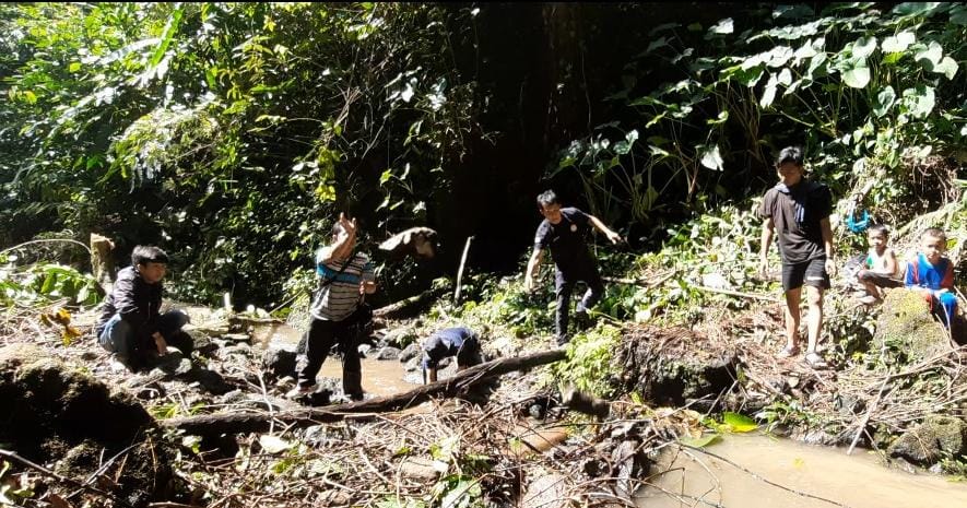 Gotong Royong Bagun Wisata Alam