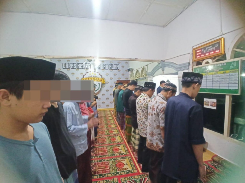 Gelar Tarawih Berjamaah dan Tadarrusan di Lapas, Rolan : Tingkatkan Imtaq WBP