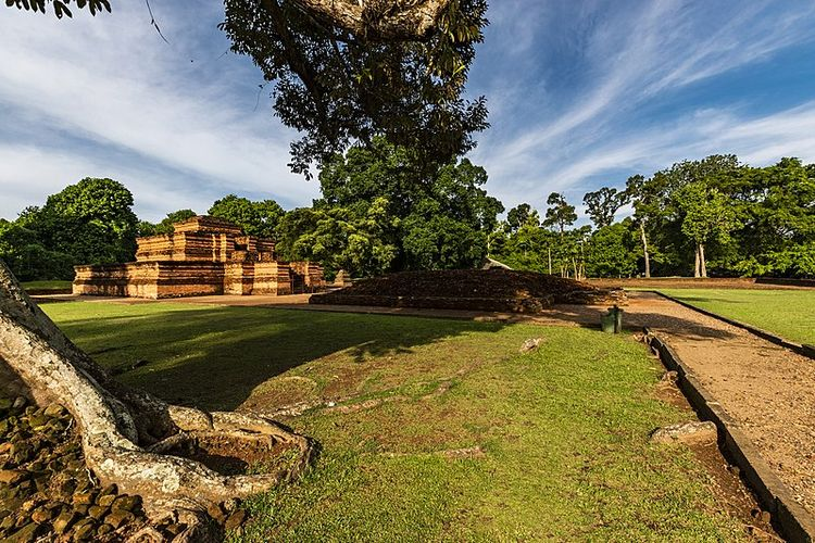 Mengungkap Sejarah Situs Candi Muaro Jambi: Warisan Budaya dari Kerajaan Melayu dan Sriwijaya