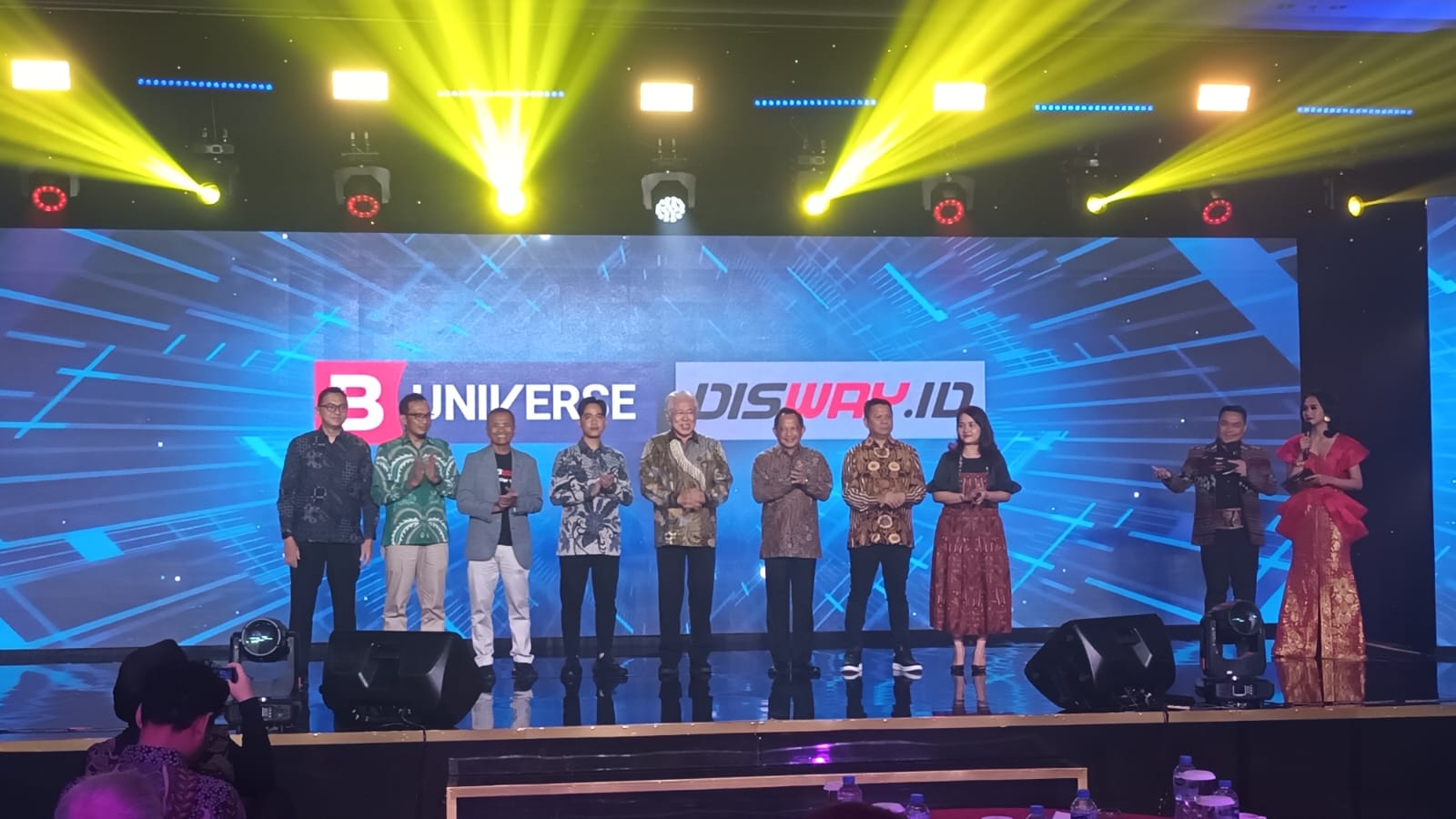 Resmi Jalin Kerja Sama, B-Universe Dan Disway Targertkan 400 Media Network