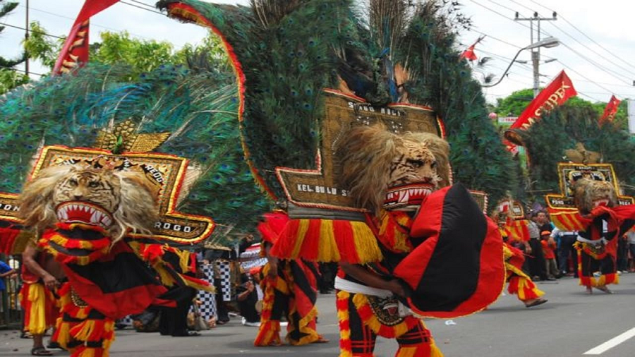 Reog Ponorog, Jejak Asal Usul dan Pesona Memukau yang Mencengangkan