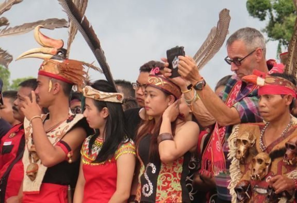 Ternyata, Ini Dia Tradisi Unik Suku Ambon yang Tidak Banyak Orang Tahu!