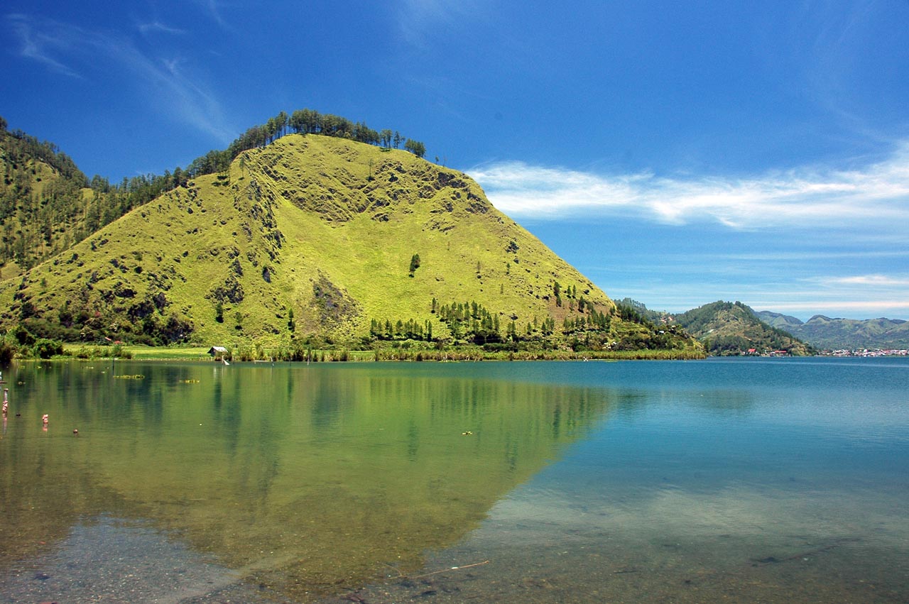 Tak Hanya Indah, Ternyata Wisata Danau Lut Tawar di Aceh Menyimpan Banyak Misteri 