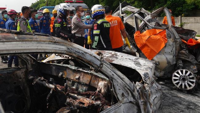 12 Korban Tewas Tragedi Lakalantas KM 58 Tol Japek Berhasil Diidentifikasi Tim DVI, Berikut Identitasnya