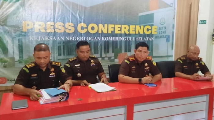 Korupsi Dana Sampah, Mantan Kadis dan Bendahara DLH Kabupaten OKU Selatan Jadi Tersangka