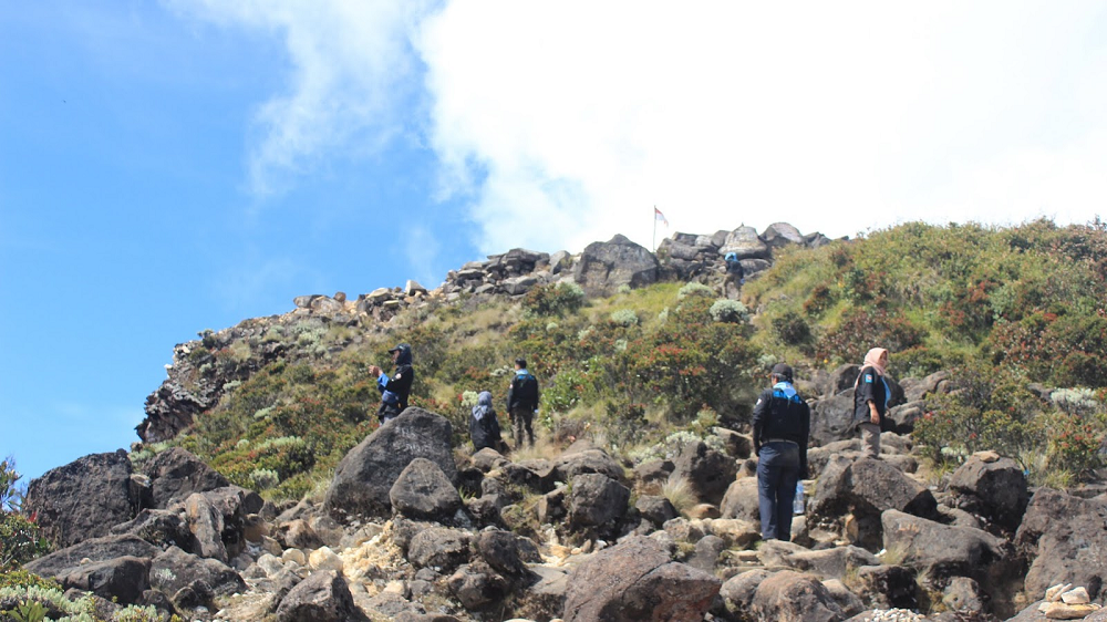 Gunung Arjuno, Tempat Pertapaan yang Dipenuhi Legenda dan Kisah Mistis Menuju Kedamaian