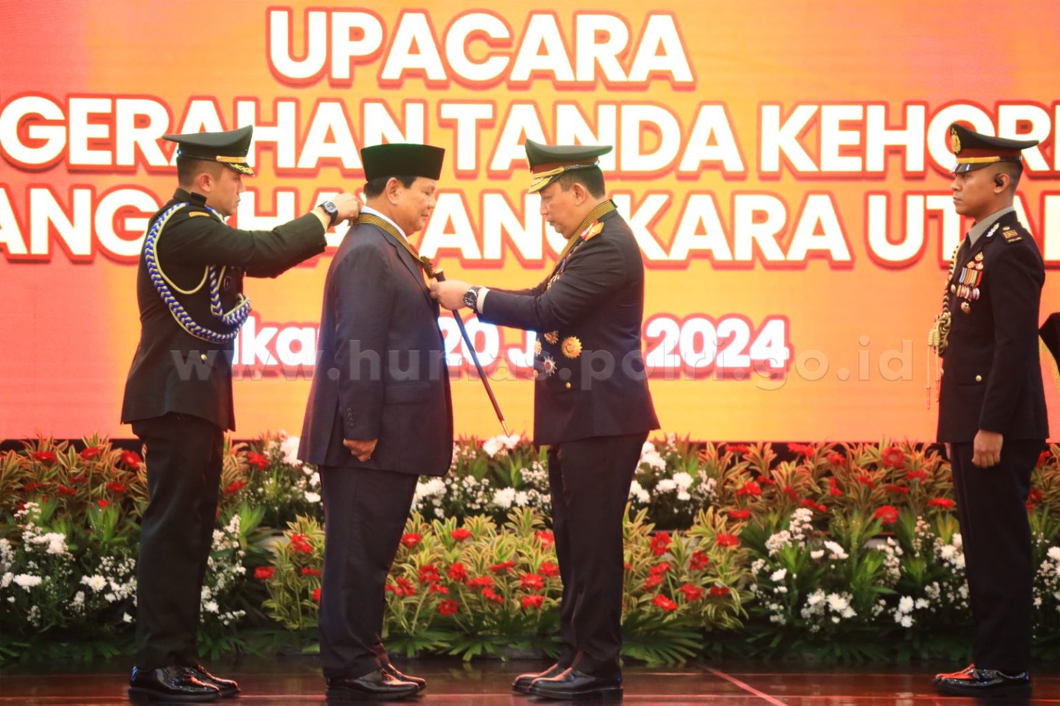 Prabowo Terima Penghargaan Tanda Kehormatan Bintang Bhayangkara Utama, Pengakuan Kerjasama Keamanan NKRI