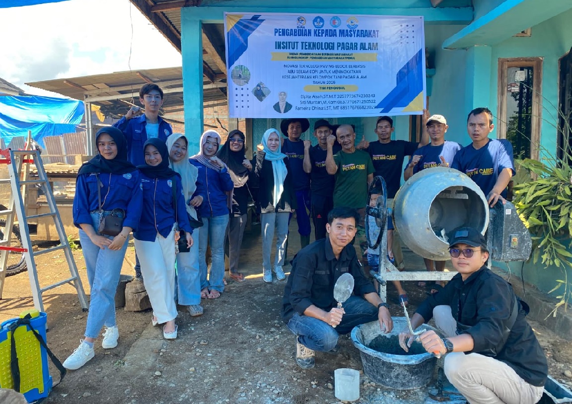 ITPA Berinovasi, Produksi Paving Block Berbasis Abu Sekam Kopi