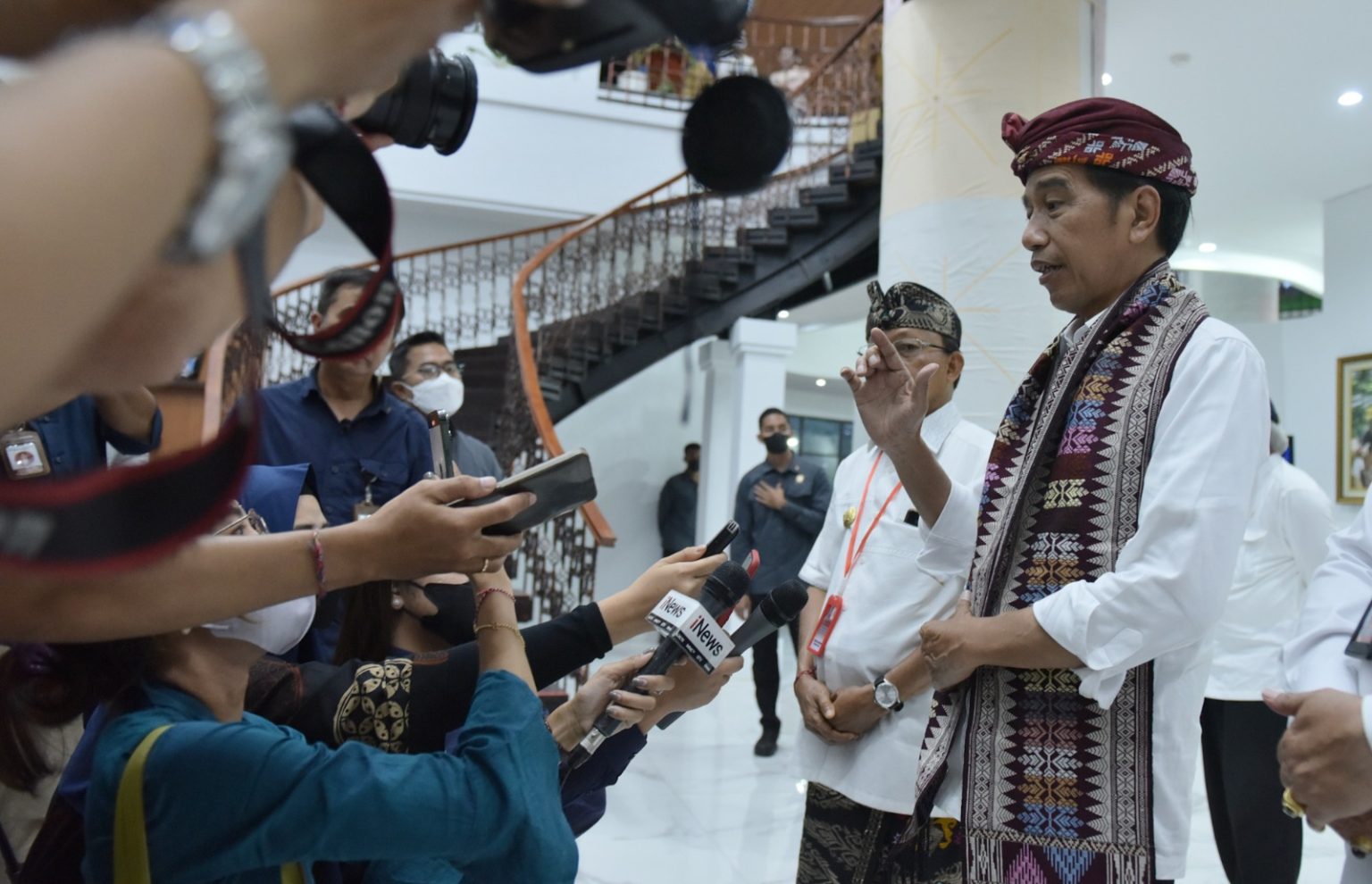 Presiden Jokowi Ajak Pemerintah Daerah Kendalikan Inflasi