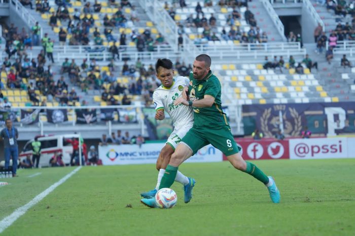 Dibawah Asuhan Uston Nawawi, Persebaya Menang Atas Bhayangkara!