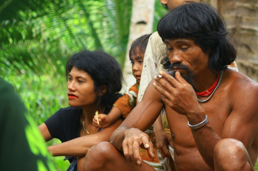 Gak Kebayang Kalo Gini! Inilah Tradisi Aneh Suku Polahi Yang Menikahi Saudara Kandungnya