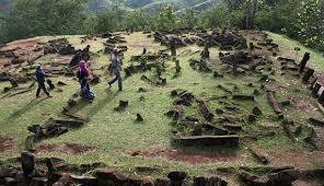 Bikin Geger! inilah Temuan Para Arkeolog yang Ada di Gunung Padang 